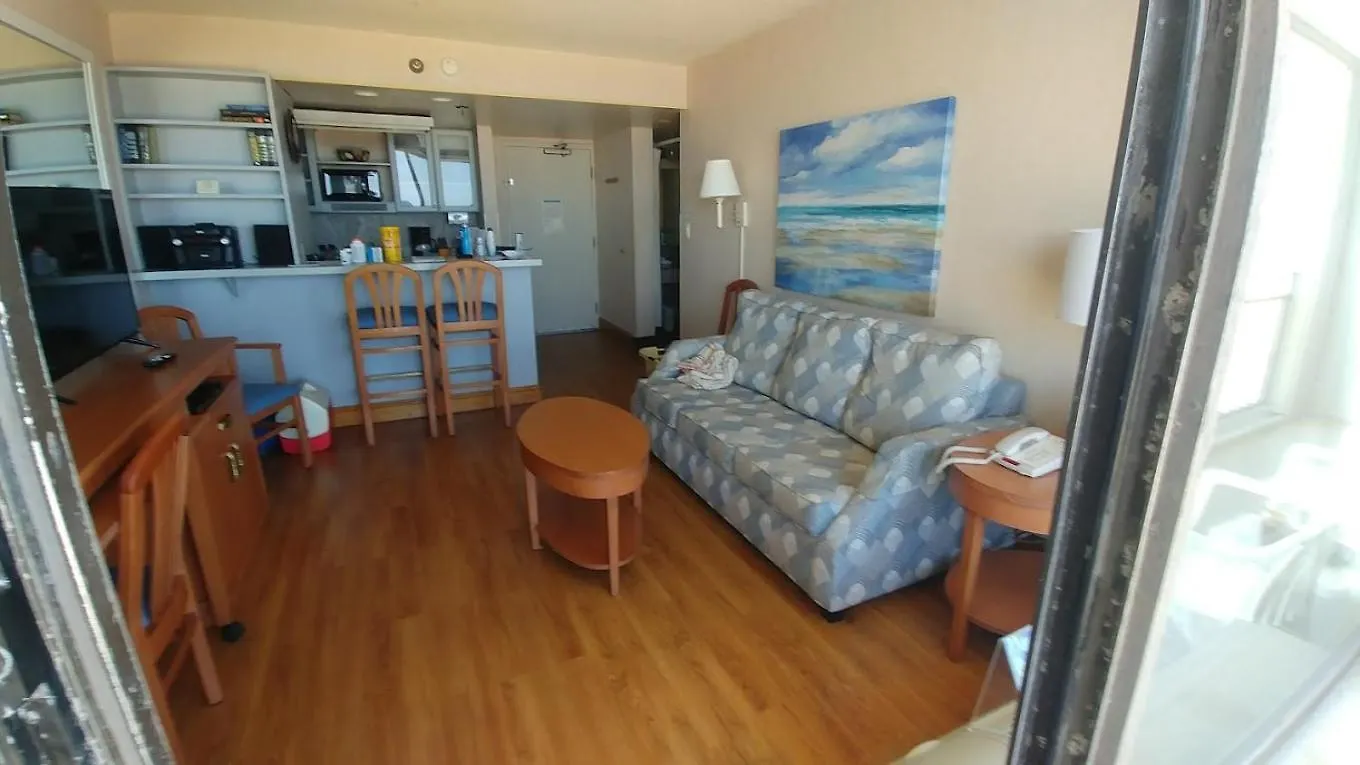 Four Sails Resort Virginia Beach